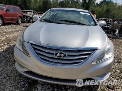 Piąte zdjęcie samochodu w środku: 2013 HYUNDAI SONATA GLS VIN:5NPEB4AC7DH751640 - miniatura