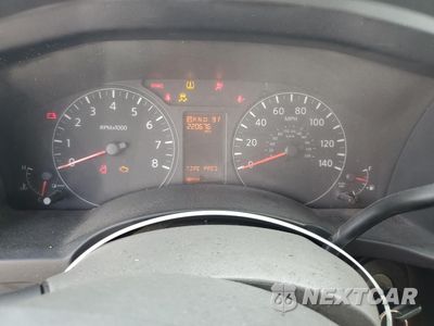Zdjęcie 9 z 14 samochodu: 2017 NISSAN NV 2500 S VIN:1N6AF0LY6HN806098 - miniatura