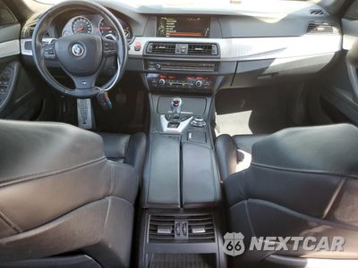Zdjęcie 8 z 13 samochodu: 2013 BMW M5 VIN:WBSFV9C58DD096751 - miniatura