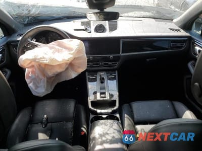 Zdjęcie 8 z 13 samochodu: 2022 PORSCHE MACAN VIN:WP1AA2A59NLB03509 - miniatura