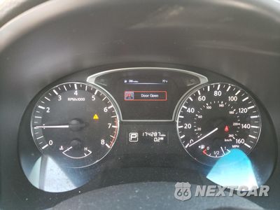 Zdjęcie 9 z 14 samochodu: 2014 NISSAN ALTIMA 2.5 VIN:1N4AL3AP3EC318375 - miniatura