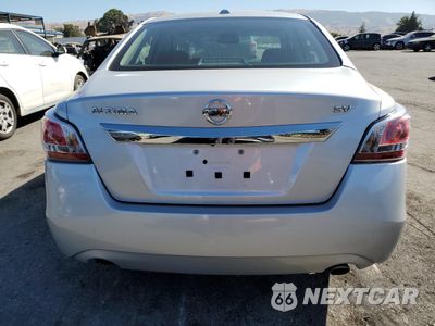 Zdjęcie 6 z 12 samochodu: 2015 NISSAN ALTIMA 2.5 VIN:1N4AL3AP2FC229270 - miniatura