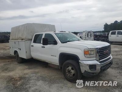 2015 GMC SIERRA C3500 1GD411C83FF178086 - główne zdjęcie licytacji z USA - miniatura