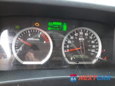 Zdjęcie 9 z 13 samochodu: 2014 ISUZU NPR HD VIN:JALC4W16XE7003914 - miniatura