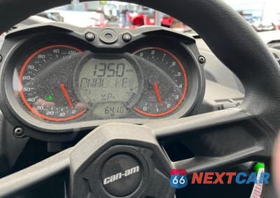 Zdjęcie 8 z 10 samochodu: 2019 CAN-AM MAVERICK X3 TURBO VIN:3JBVGAY40KK002389 - miniatura