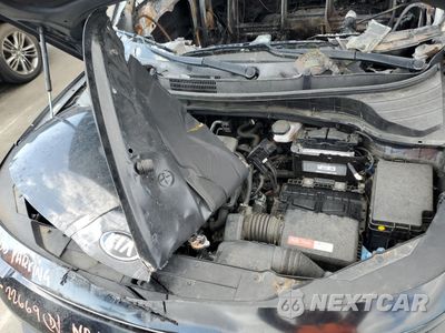 Zdjęcie 11 z 11 samochodu: 2021 KIA SOUL LX VIN:KNDJ23AU3M7740575 - miniatura