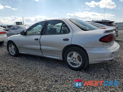 Drugie zdjęcie samochodu z przodu: 2004 PONTIAC SUNFIRE SL VIN:3G2JB52F43S180890 - miniatura