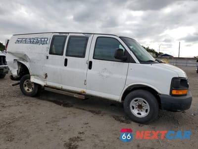 Czwarte zdjęcie samochodu z boku: 2013 CHEVROLET EXPRESS G3500 VIN:1GCZGUCG6D1168924 - miniatura