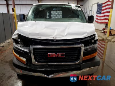 Piąte zdjęcie samochodu w środku: 2022 GMC SAVANA G2500 VIN:1GTW7AFP2N1216367 - miniatura