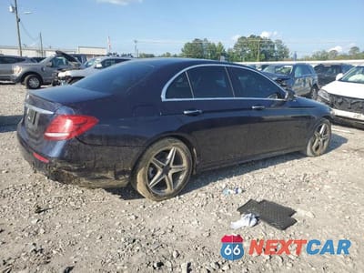 Trzecie zdjęcie samochodu z tyłu: 2017 MERCEDES-BENZ E 300 VIN:WDDZF4JB4HA060131 - miniatura