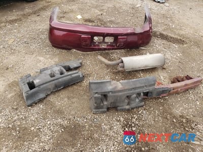 Zdjęcie 12 z 13 samochodu: 2001 CHEVROLET MALIBU VIN:1G1ND52J516191743 - miniatura