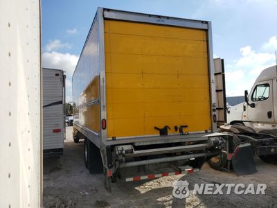 Trzecie zdjęcie samochodu z tyłu: 2019 INTERNATIONAL 4000 4300 VIN:3HAMMMML2KL385192 - miniatura