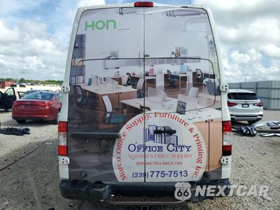 Zdjęcie 6 z 14 samochodu: 2017 NISSAN NV 2500 S VIN:1N6AF0LY6HN806098 - miniatura