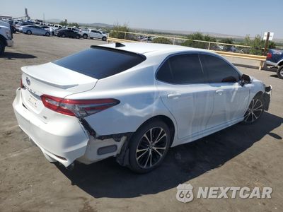 Trzecie zdjęcie samochodu z tyłu: 2018 TOYOTA CAMRY L VIN:4T1B11HK7JU068903 - miniatura
