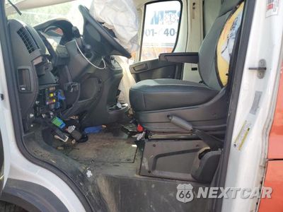 Zdjęcie 7 z 13 samochodu: 2017 RAM PROMASTER 1500 1500 STANDARD VIN:3C6TRVAG3HE538276 - miniatura