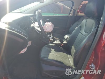 Zdjęcie 7 z 14 samochodu: 2014 FORD FOCUS TITANIUM VIN:1FADP3N25EL357436 - miniatura