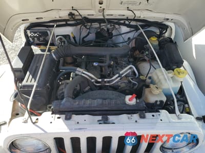 Zdjęcie 12 z 14 samochodu: 2000 JEEP WRANGLER / TJ SAHARA VIN:1J4FA59SXYP764539 - miniatura