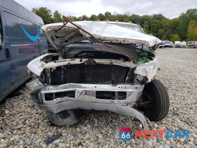 Piąte zdjęcie samochodu w środku: 2001 DODGE RAM 3500 VIN:3B6MC36541M276178 - miniatura