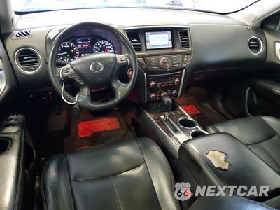 Zdjęcie 8 z 13 samochodu: 2014 NISSAN PATHFINDER S VIN:5N1AR2MN1EC607635 - miniatura