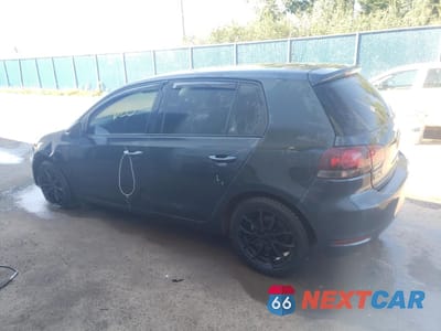 Drugie zdjęcie samochodu z przodu: 2012 VOLKSWAGEN GOLF VIN:WVWCA7AJ4CW342627 - miniatura