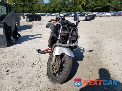 Drugie zdjęcie samochodu z przodu: 2003 HONDA CBR600 F4 VIN:JH2PC35063M401184 - miniatura