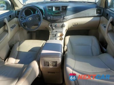 Zdjęcie 8 z 13 samochodu: 2008 TOYOTA HIGHLANDER BASE VIN:JTEDS41A082020724 - miniatura
