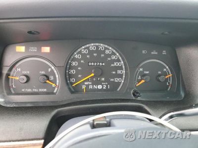 Zdjęcie 9 z 12 samochodu: 1997 FORD CROWN VICTORIA LX VIN:2FALP74W7VX226244 - miniatura