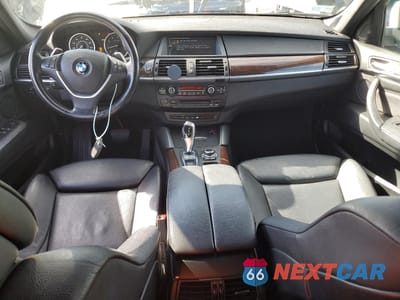 Zdjęcie 8 z 13 samochodu: 2013 BMW X6 XDRIVE35I VIN:5UXFG2C5XDL783369 - miniatura