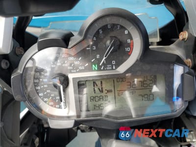 Zdjęcie 7 z 10 samochodu: 2016 BMW R1200 GS VIN:WB10A1106GZ189709 - miniatura