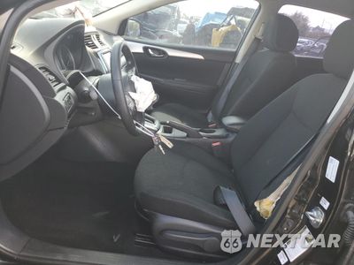 Zdjęcie 7 z 16 samochodu: 2019 NISSAN SENTRA S VIN:3N1AB7AP9KY425537 - miniatura