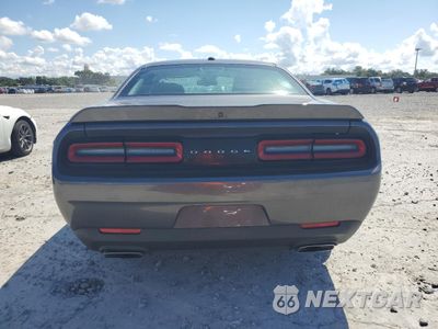 Zdjęcie 6 z 13 samochodu: 2021 DODGE CHALLENGER R/T VIN:2C3CDZBT8MH551652 - miniatura