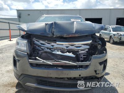 Piąte zdjęcie samochodu w środku: 2018 FORD EXPLORER XLT VIN:1FM5K7D89JGC64265 - miniatura