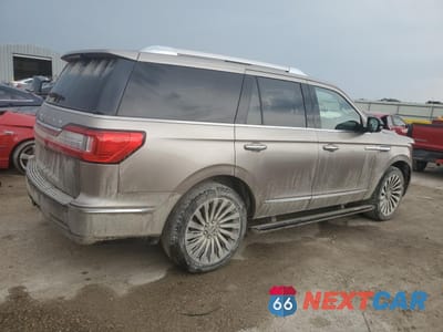 Trzecie zdjęcie samochodu z tyłu: 2018 LINCOLN NAVIGATOR RESERVE VIN:5LMJJ2LT2JEL22378 - miniatura