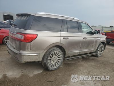 Trzecie zdjęcie samochodu z tyłu: 2018 LINCOLN NAVIGATOR RESERVE VIN:5LMJJ2LT2JEL22378 - miniatura