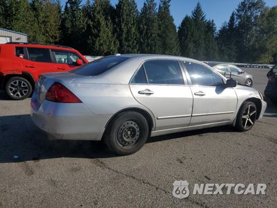 Trzecie zdjęcie samochodu z tyłu: 2006 HONDA ACCORD EX VIN:1HGCM66516A016252 - miniatura