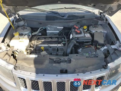 Zdjęcie 12 z 14 samochodu: 2015 JEEP COMPASS SPORT VIN:1C4NJCBAXFD397096 - miniatura