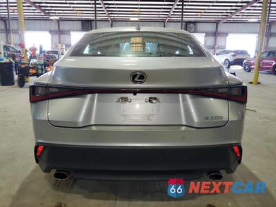 Zdjęcie 6 z 16 samochodu: 2023 LEXUS IS 300 VIN:JTHDA1D29P5126160 - miniatura