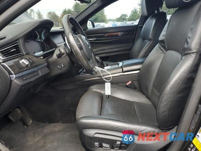 Zdjęcie 7 z 12 samochodu: 2015 BMW 740 LXI VIN:WBAYF4C54FGS99442 - miniatura