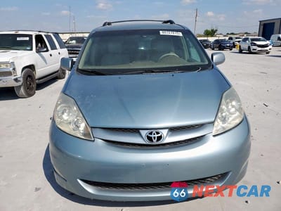Piąte zdjęcie samochodu w środku: 2008 TOYOTA SIENNA XLE VIN:5TDZK22C08S175717 - miniatura