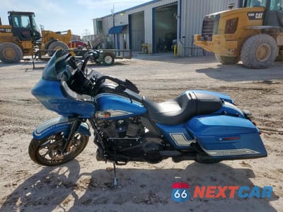 Trzecie zdjęcie samochodu z tyłu: 2023 HARLEY-DAVIDSON FLTRXST VIN:1HD1ACL14PB654777 - miniatura