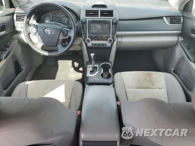 Zdjęcie 8 z 12 samochodu: 2014 TOYOTA CAMRY L VIN:4T4BF1FK9ER433839 - miniatura
