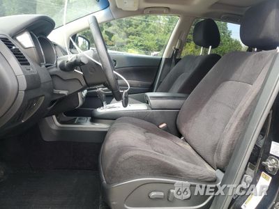 Zdjęcie 7 z 13 samochodu: 2011 NISSAN MURANO S VIN:JN8AZ1MW6BW169605 - miniatura