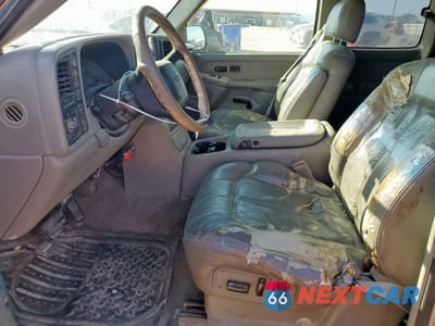 Zdjęcie 7 z 12 samochodu: 2000 CHEVROLET SILVERADO K1500 VIN:1GCEK19T1YZ332748 - miniatura