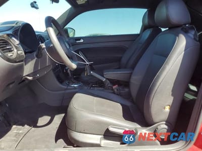 Zdjęcie 7 z 12 samochodu: 2016 VOLKSWAGEN BEETLE 1.8T VIN:3VWF17AT8GM620835 - miniatura