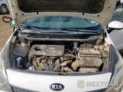 Zdjęcie 11 z 12 samochodu: 2016 KIA RIO LX VIN:KNADM4A34G6632669 - miniatura