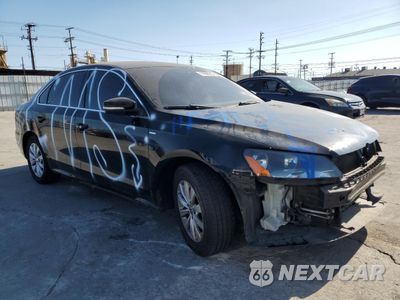 Czwarte zdjęcie samochodu z boku: 2014 VOLKSWAGEN PASSAT S VIN:1VWAT7A32EC041424 - miniatura