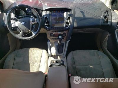 Zdjęcie 8 z 12 samochodu: 2012 FORD FOCUS SEL VIN:1FAHP3H27CL344438 - miniatura