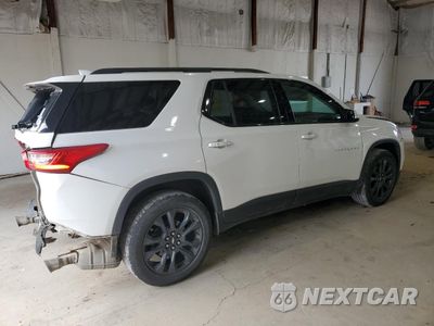 Trzecie zdjęcie samochodu z tyłu: 2020 CHEVROLET TRAVERSE RS VIN:1GNEVJKW0LJ145253 - miniatura