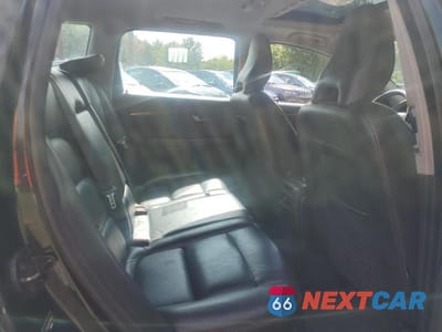 Zdjęcie 6 z 10 samochodu: 2010 VOLVO XC70 T6 VIN:YV4992BZ8A1080225 - miniatura