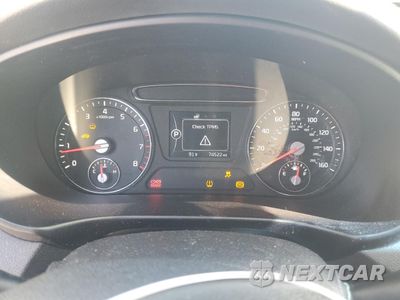 Zdjęcie 9 z 17 samochodu: 2017 KIA SORENTO LX VIN:5XYPG4A33HG230308 - miniatura